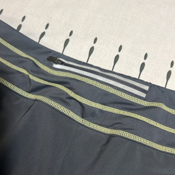 Athleta Running Shorts.  Size Large. - Picture 4 of 12